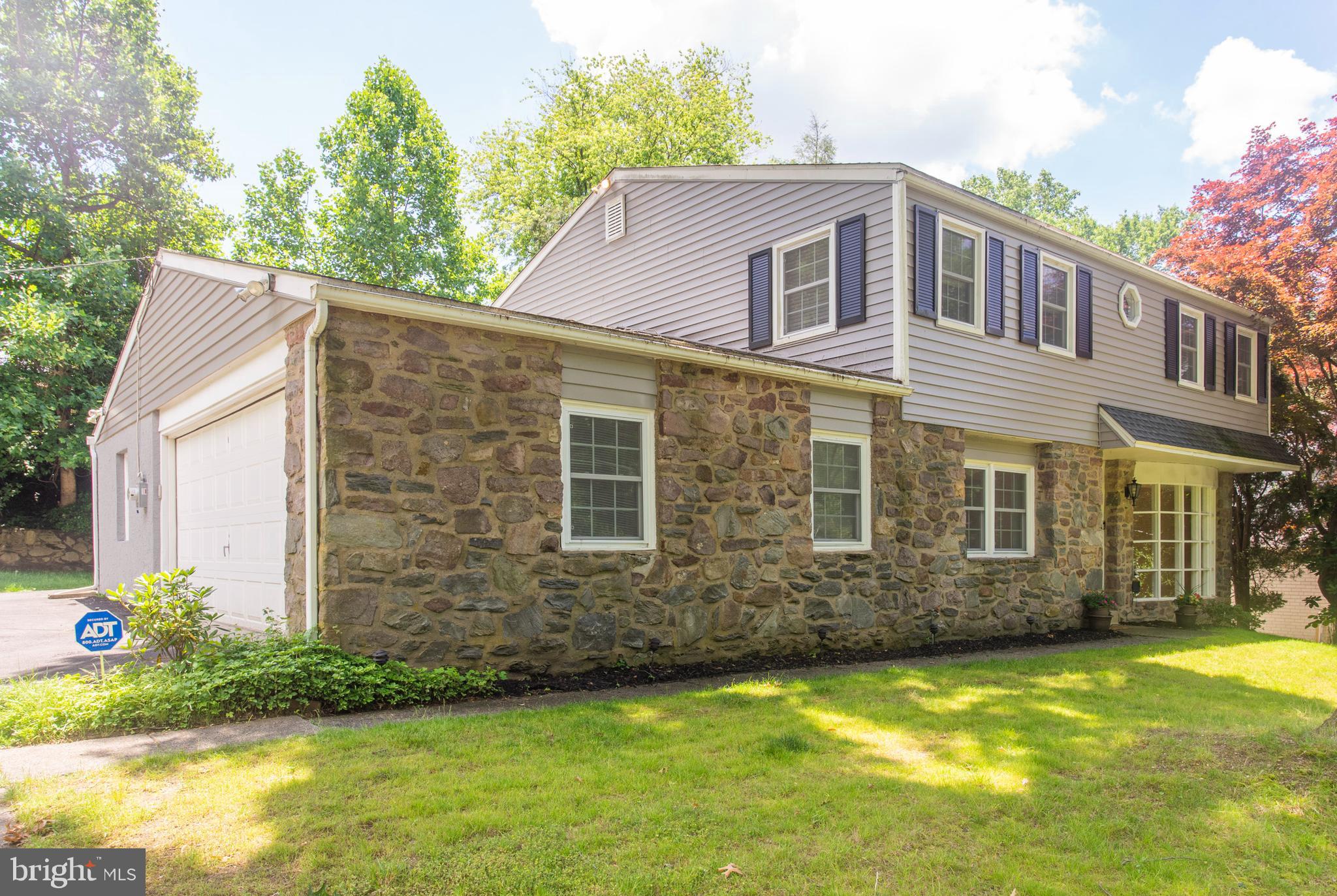 501 Ellis Road Havertown, PA 19083 - Photo 4 of 49