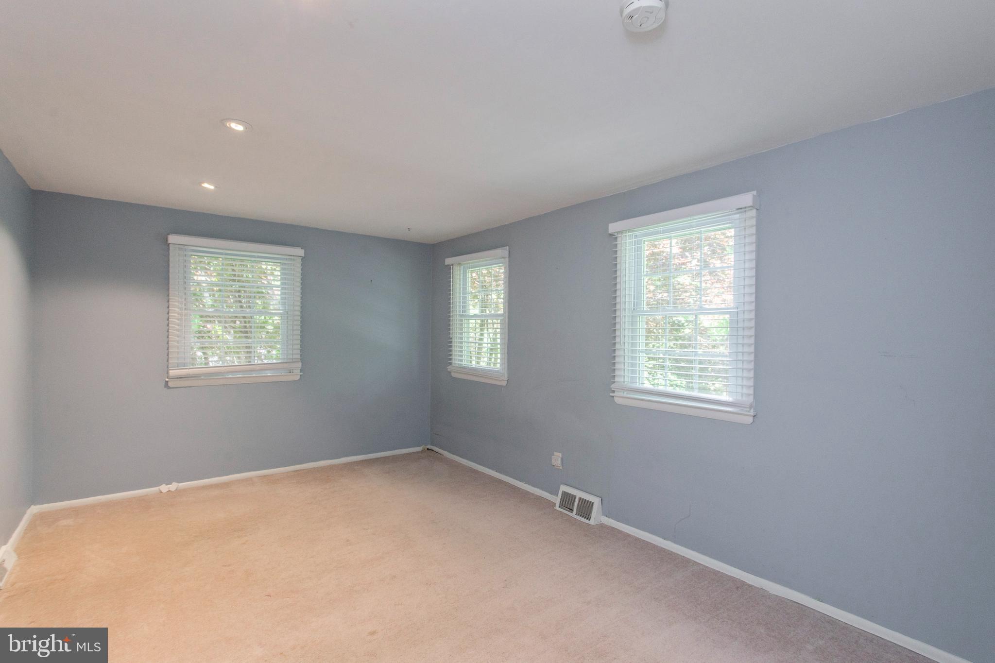 501 Ellis Road Havertown, PA 19083 - Photo 36 of 49