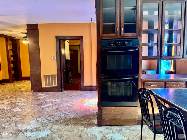 $398,500 | 114 South Doctor Martin Luther King Street, Natchez, MS 39120