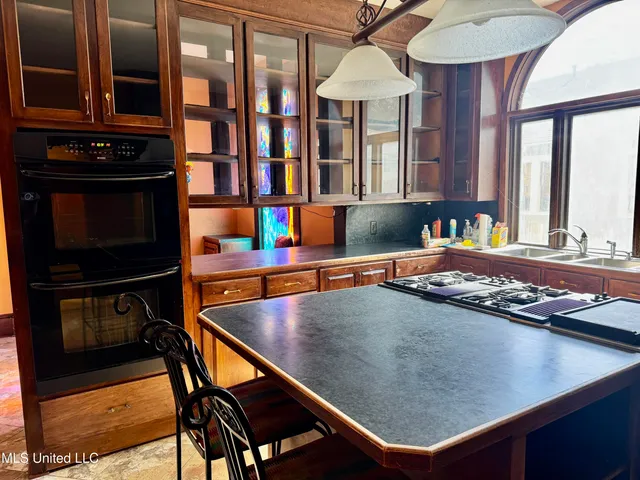 $398,500 | 114 South Doctor Martin Luther King Street, Natchez, MS 39120