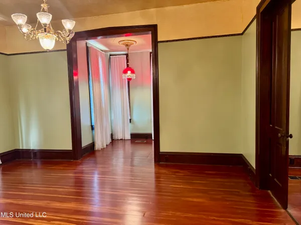 $398,500 | 114 South Doctor Martin Luther King Street, Natchez, MS 39120