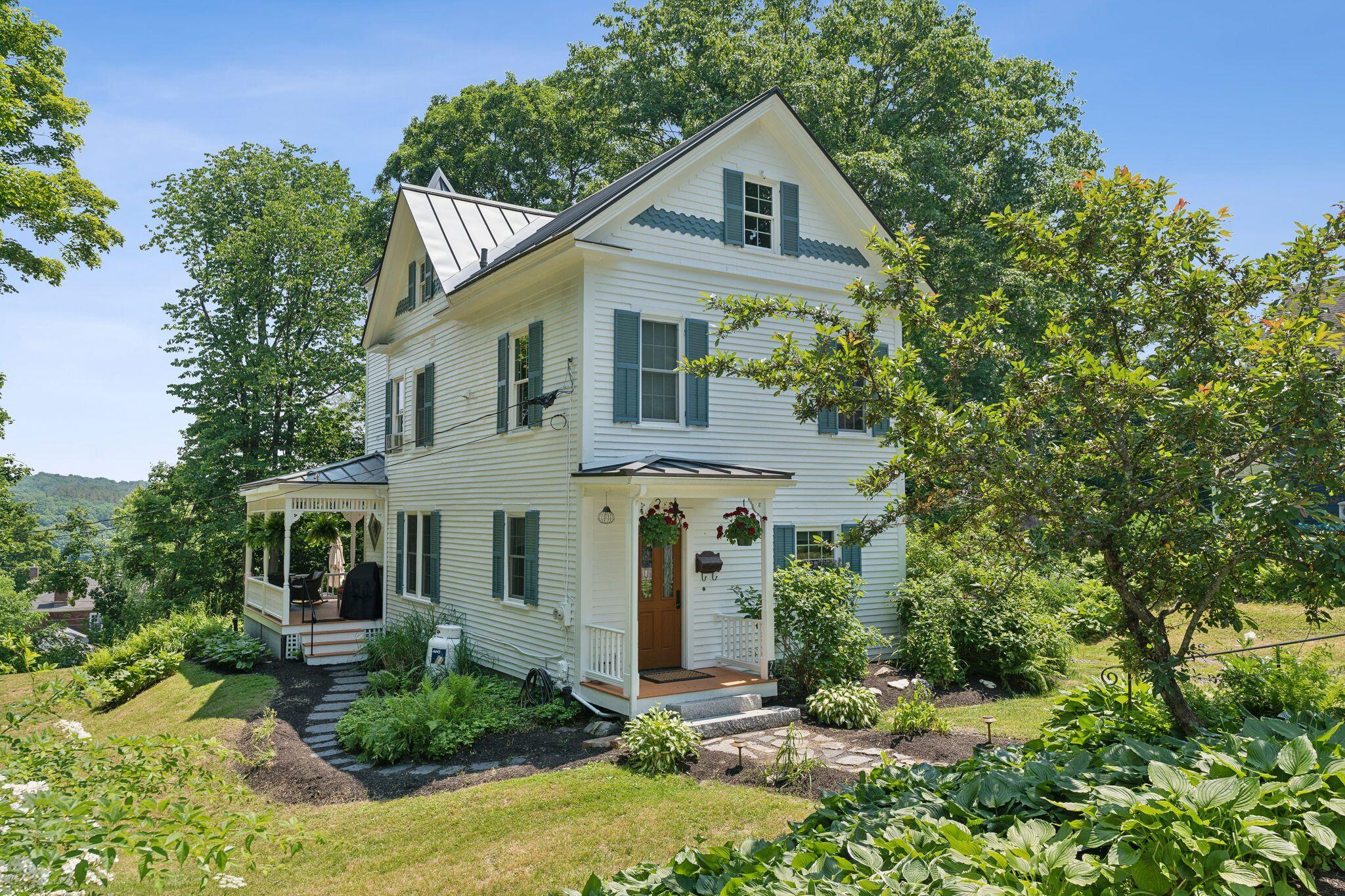 74 Middle Street Hallowell, ME 04347 - Photo 11 of 57 3_DSC08775