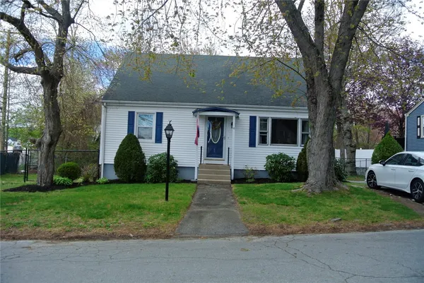 $389,900 | 4 Eden Park Drive, Cranston, RI 02910