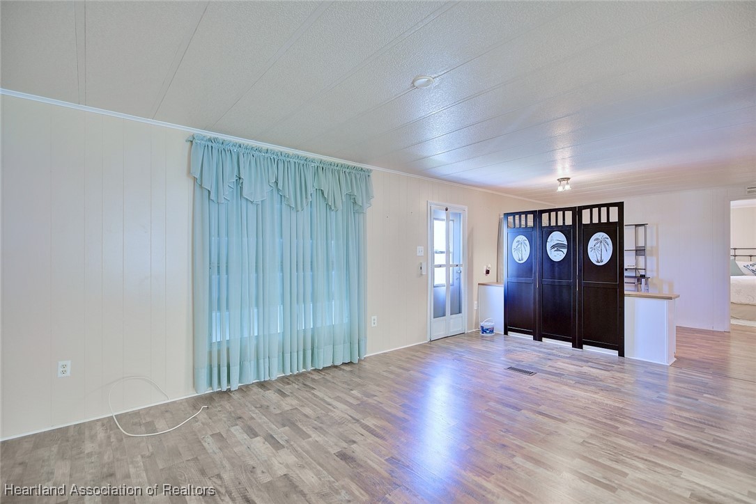 2109 Caribbean Road East Sebring, FL 33870 - Photo 12 of 34 Gallery Image 12