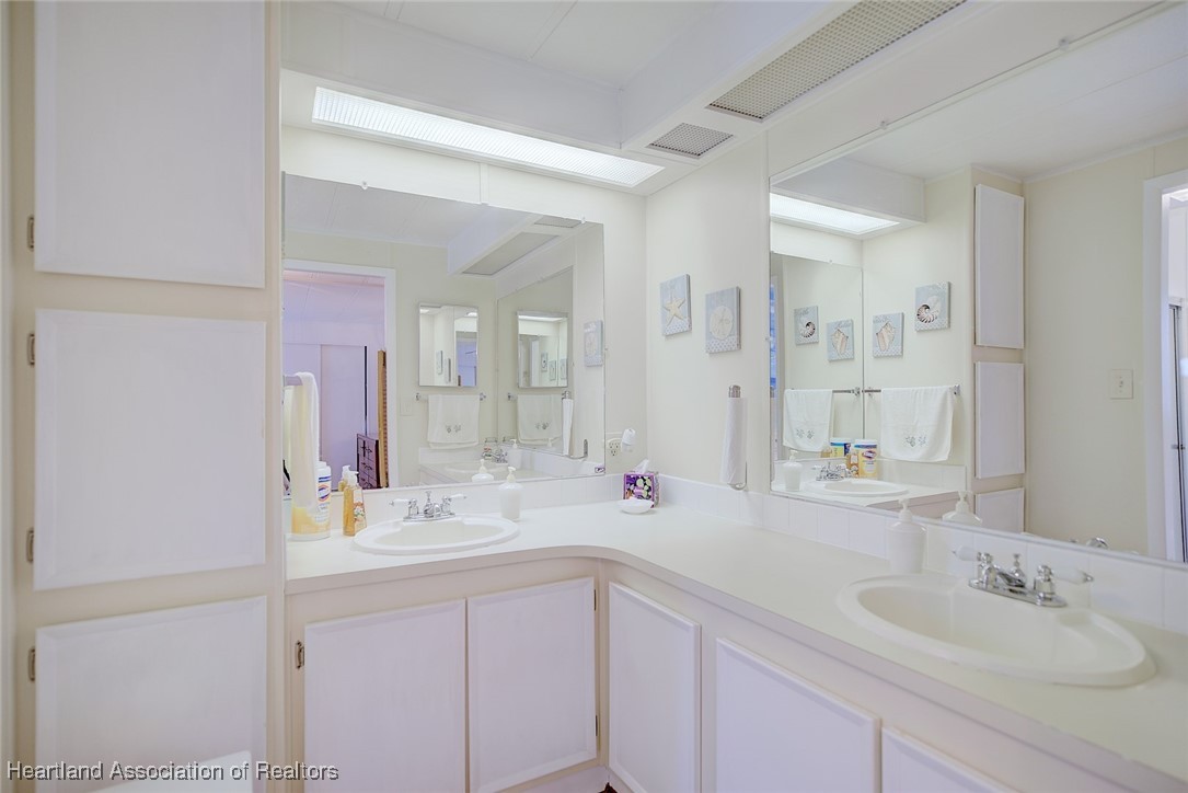 2109 Caribbean Road East Sebring, FL 33870 - Photo 27 of 34 Gallery Image 27