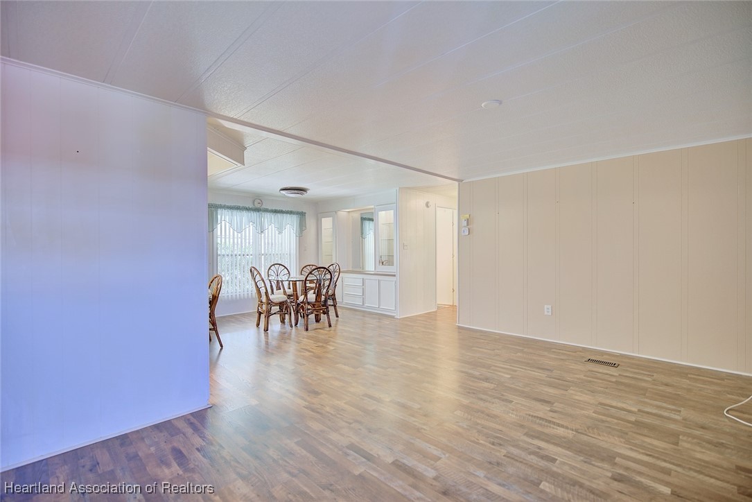 2109 Caribbean Road East Sebring, FL 33870 - Photo 10 of 34 Gallery Image 10