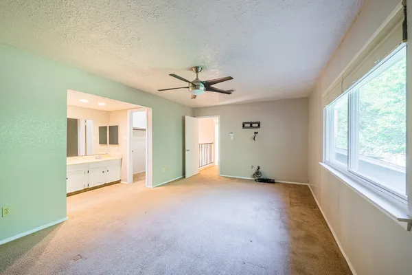 $2,250 | 10422 Gulfstream Lane, Sugar Land, TX 77498