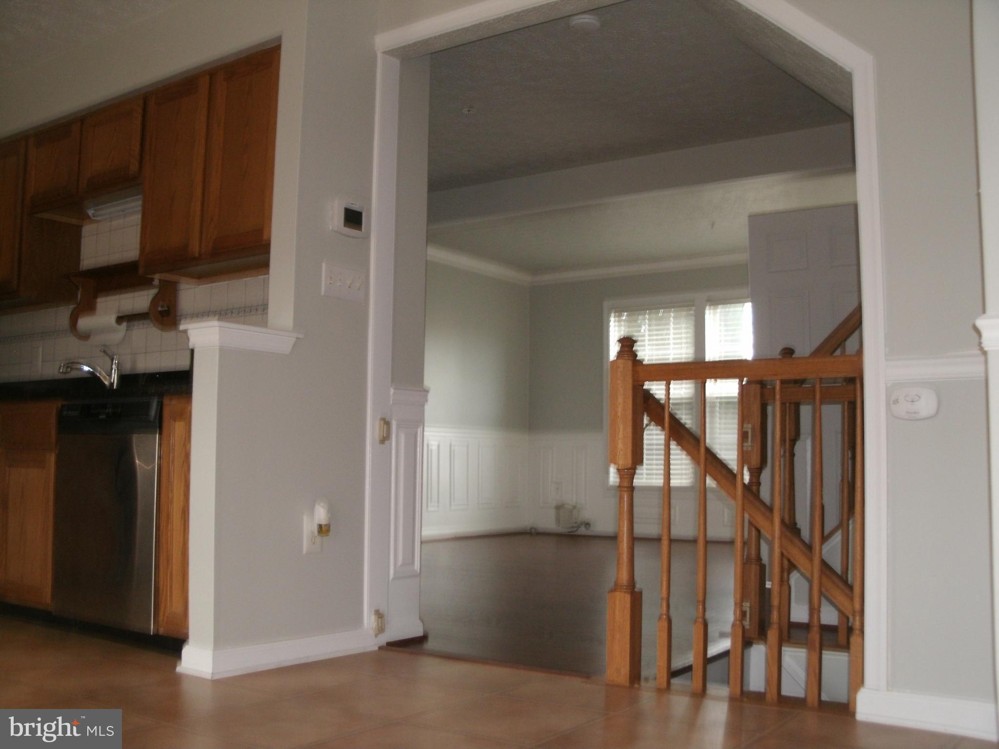 713 Summer Ridge Court Odenton, MD 21113 - Photo 11 of 30 Kitchen