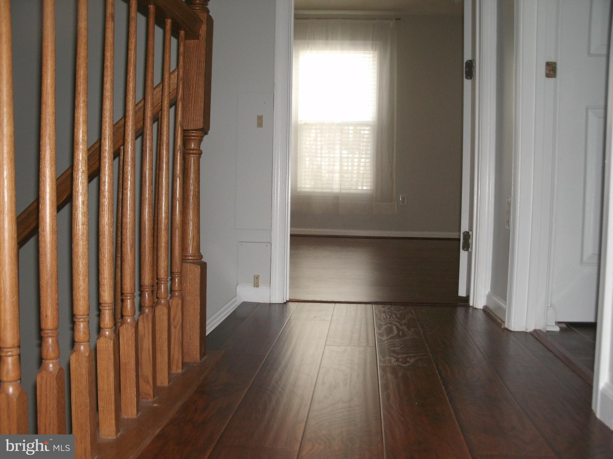 713 Summer Ridge Court Odenton, MD 21113 - Photo 18 of 30 Hallway