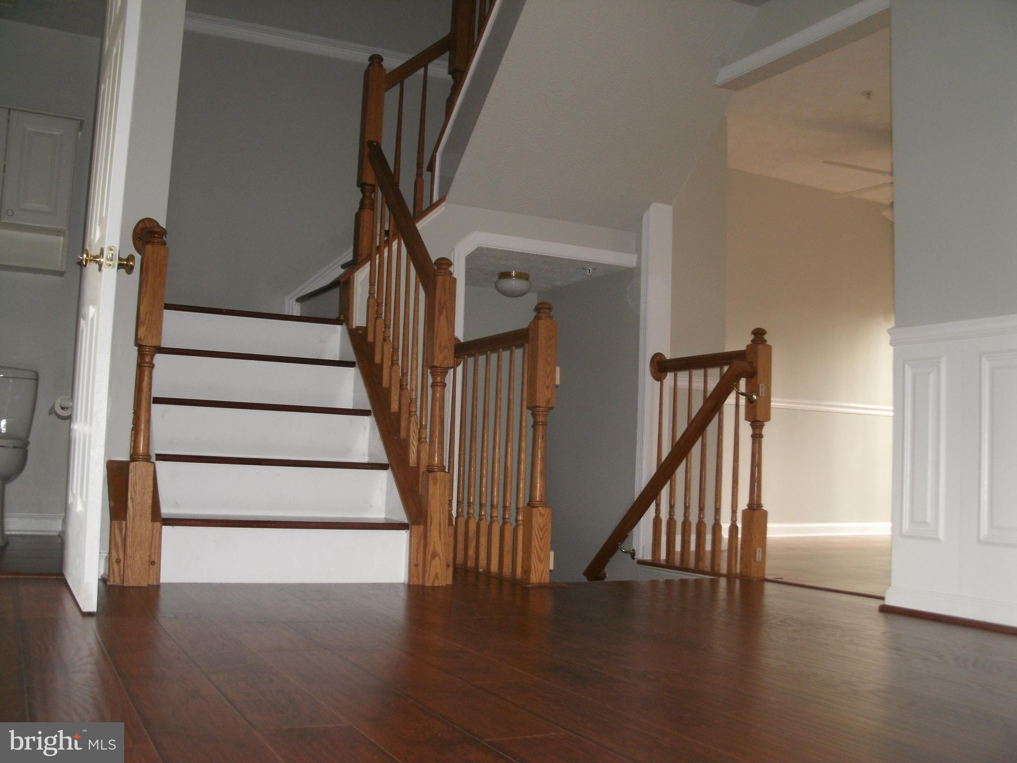 713 Summer Ridge Court Odenton, MD 21113 - Photo 4 of 30 Main Floor