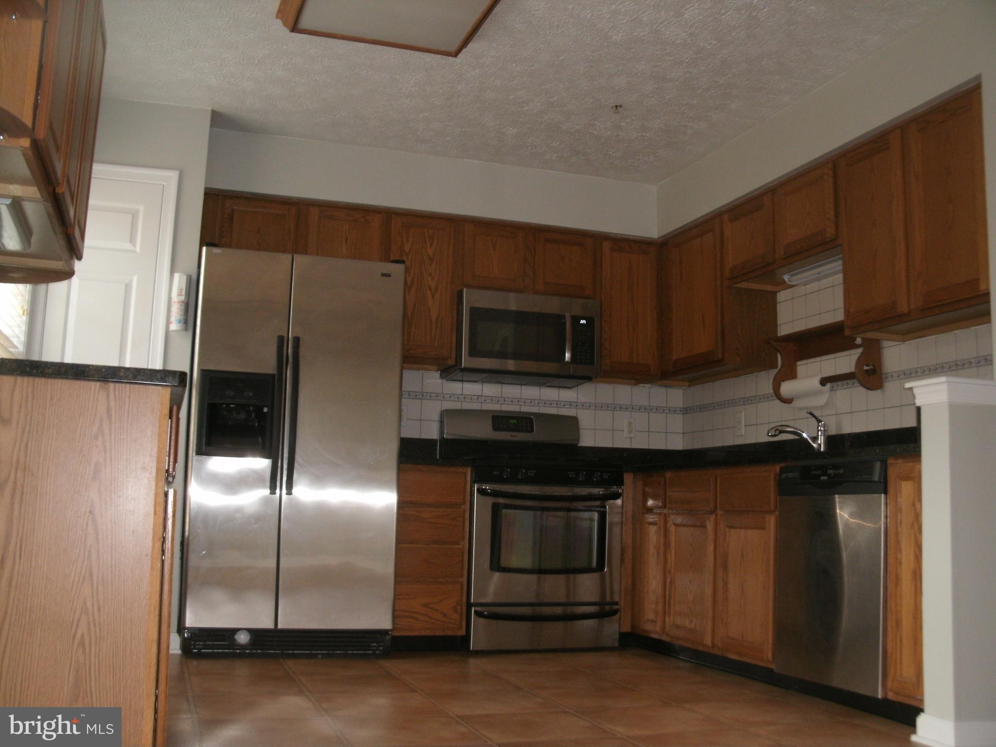 713 Summer Ridge Court Odenton, MD 21113 - Photo 8 of 30 Kitchen