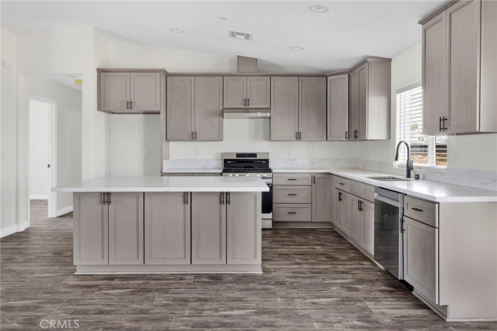10520 Mono Road Victorville, CA 92392 - Photo 8 of 46 Gallery Image 8