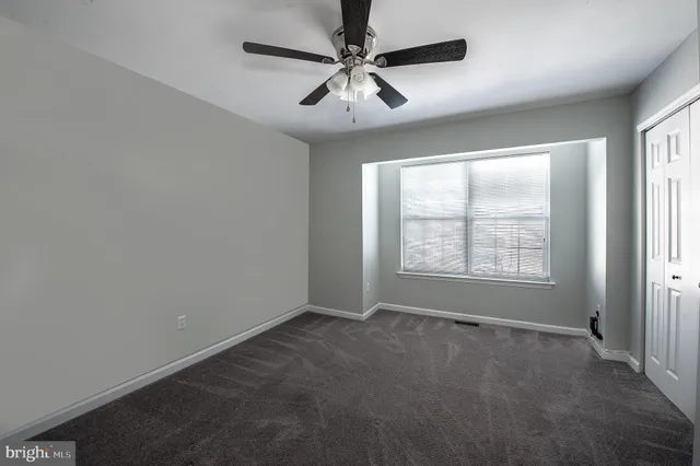 $289,700 | 70 Yellowwood Court, Glassboro, NJ 08028