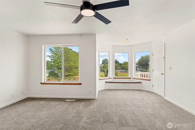 a view of walk in closet