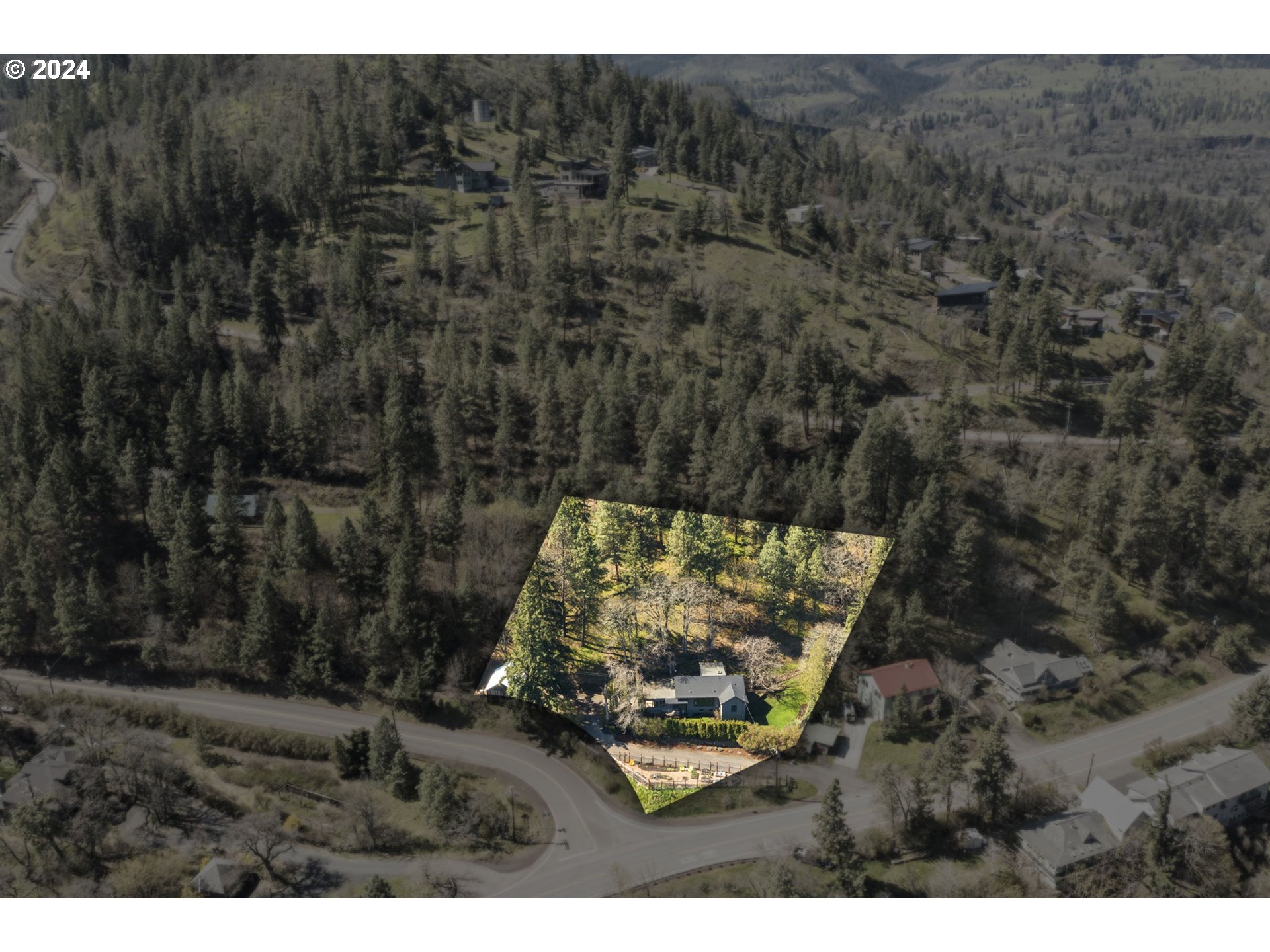 507 Mosier Creek Road Mosier, OR 97040 - Photo 29 of 48 Gallery Image 29