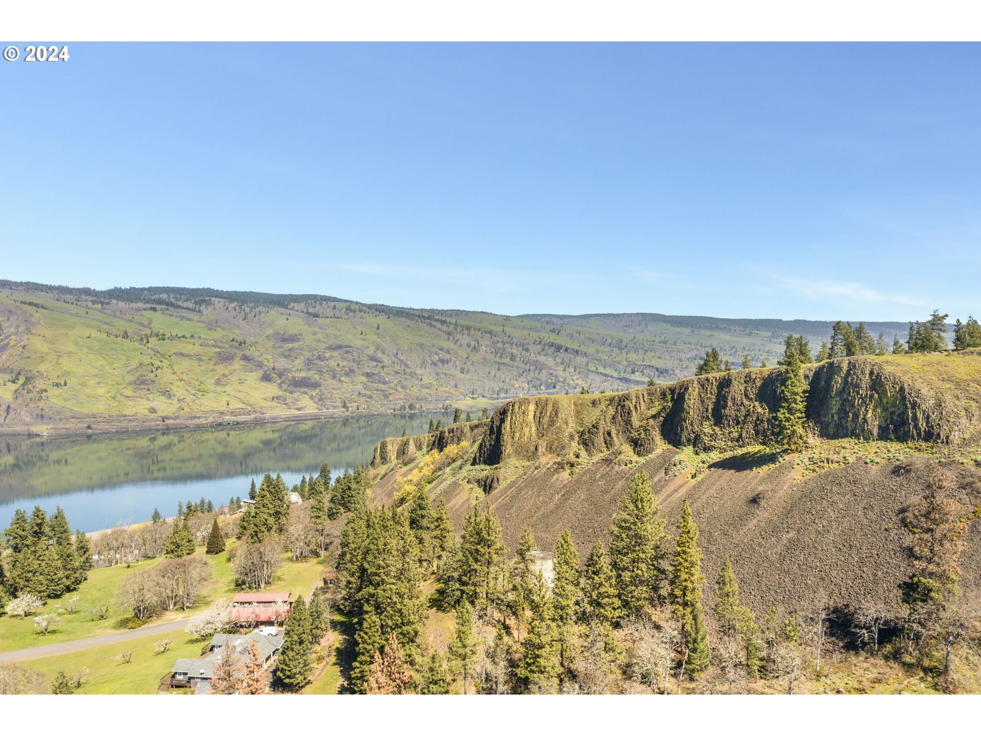 507 Mosier Creek Road Mosier, OR 97040 - Photo 38 of 48 Gallery Image 38