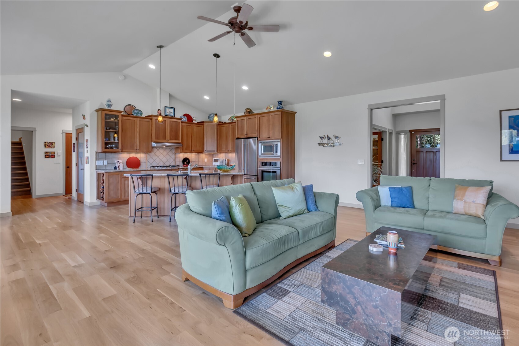 23506 Seatter Road Northeast Kingston, WA 98346 - Photo 10 of 40