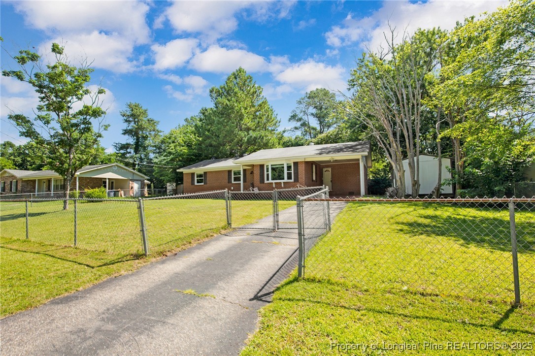 6425 Freeport Road Fayetteville, NC 28303 - Photo 2 of 30 Gallery Image 2