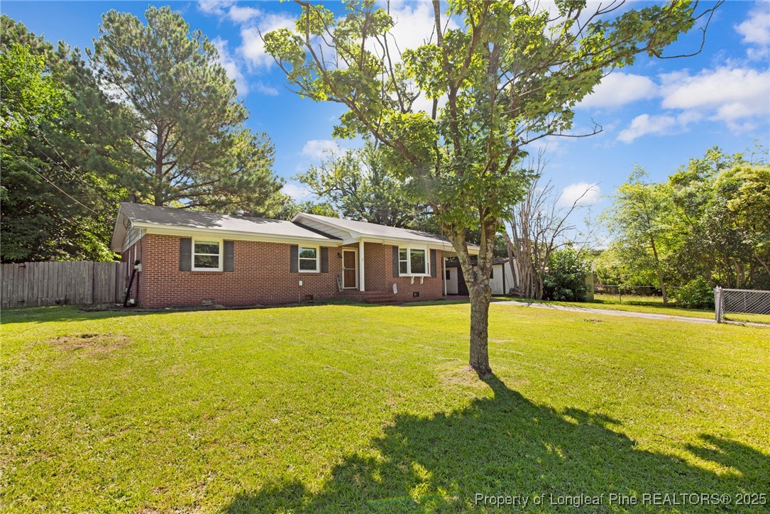 6425 Freeport Road Fayetteville, NC 28303 - Photo 4 of 30 Gallery Image 4