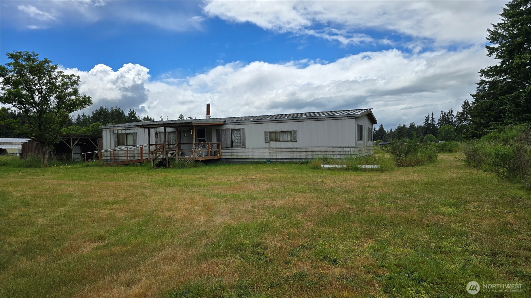 18707 Elderberry Street Southwest Rochester, WA 98579 - Photo 2 of 12