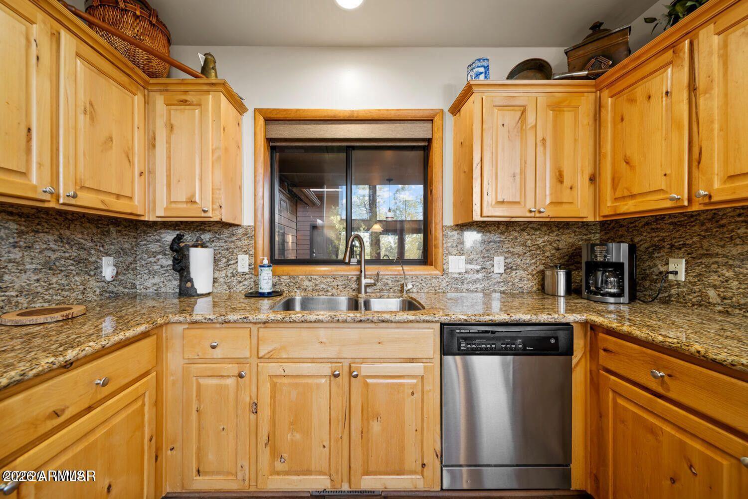 3281 West Falling Leaf Road Show Low, AZ 85901 - Photo 45 of 120 45