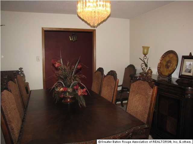 5424 Hickory Ridge Boulevard Baton Rouge, LA 70817 - Photo 6 of 17 Gallery Image 6