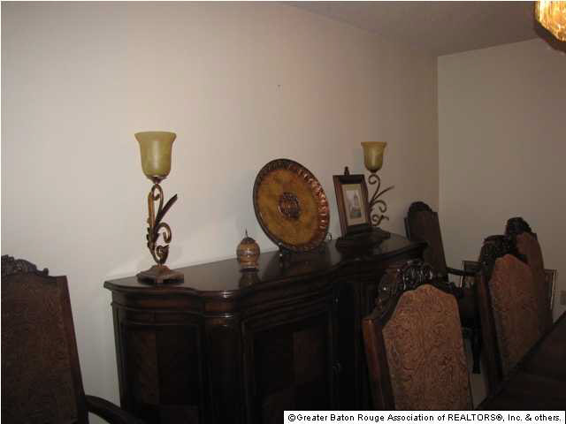 5424 Hickory Ridge Boulevard Baton Rouge, LA 70817 - Photo 7 of 17 Gallery Image 7