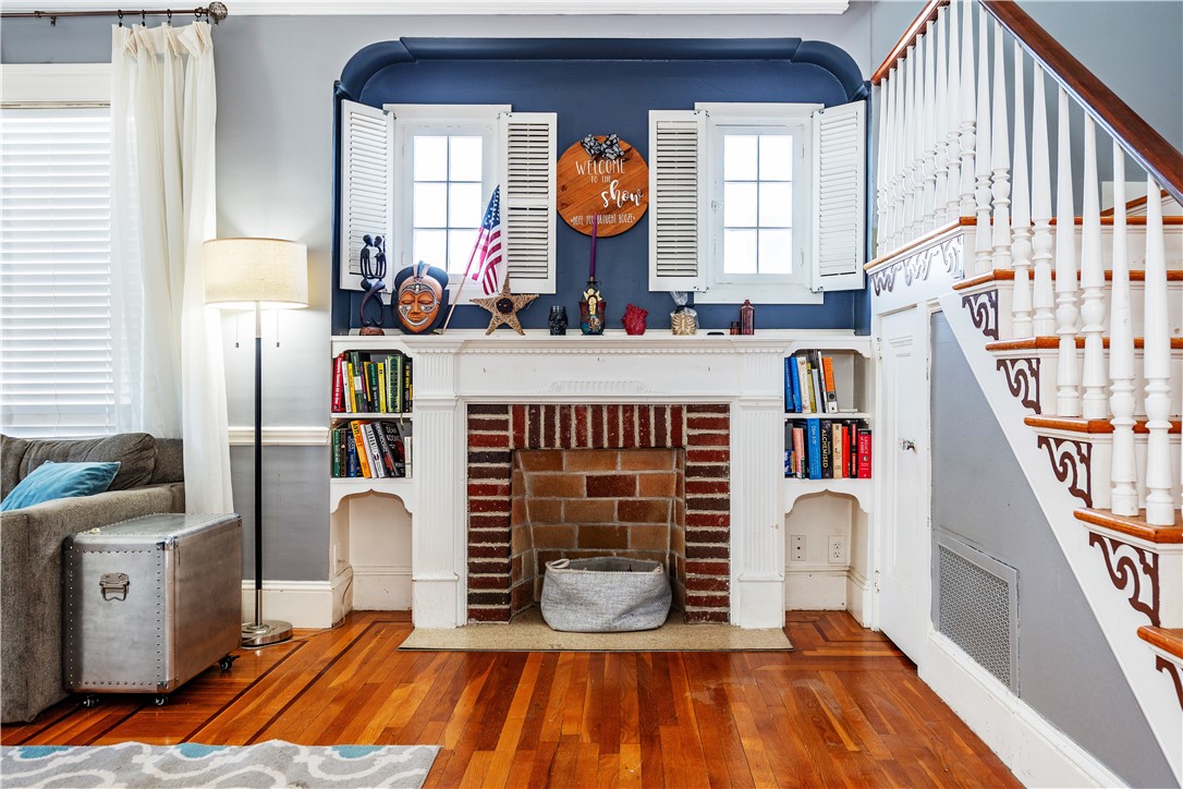 11 Metropolitan Road Providence, RI 02908 - Photo 10 of 50 Gallery Image 10