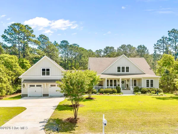 $1,150,000 | 211 Whimbrel Way, Hampstead, NC 28443