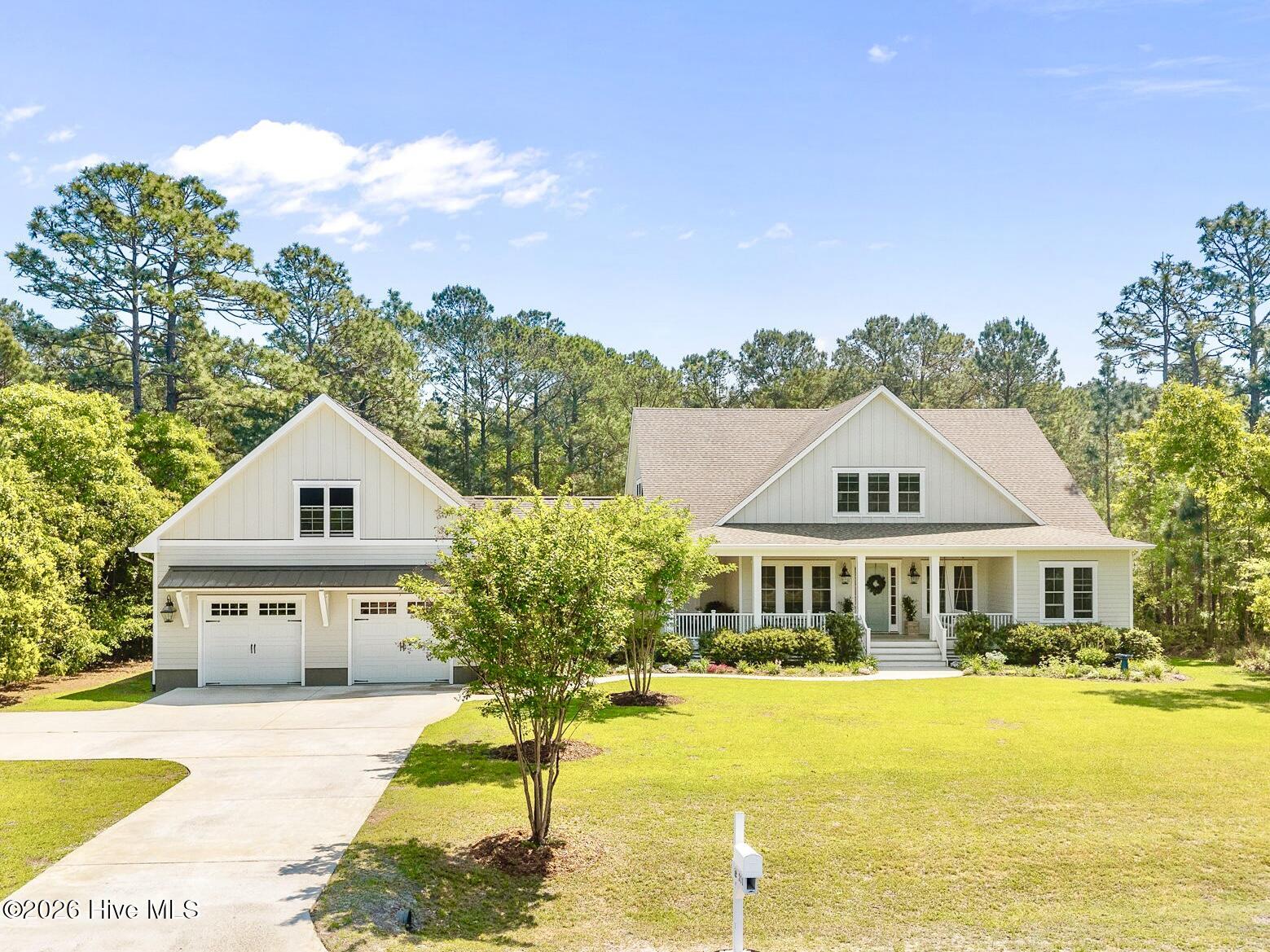 211 Whimbrel Way Hampstead, NC 28443 - Photo 1 of 99 Welcome to 211 Whimbrel Way