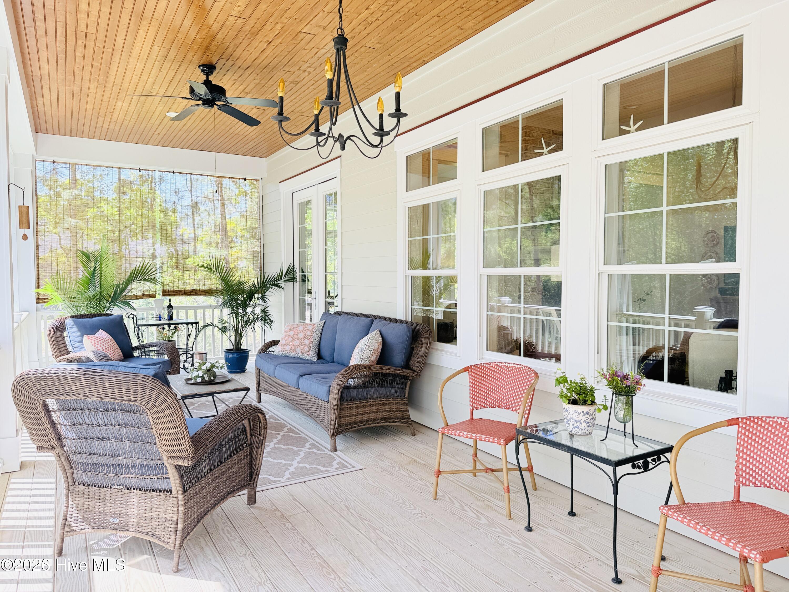 211 Whimbrel Way Hampstead, NC 28443 - Photo 56 of 99 Elegant entertaining space