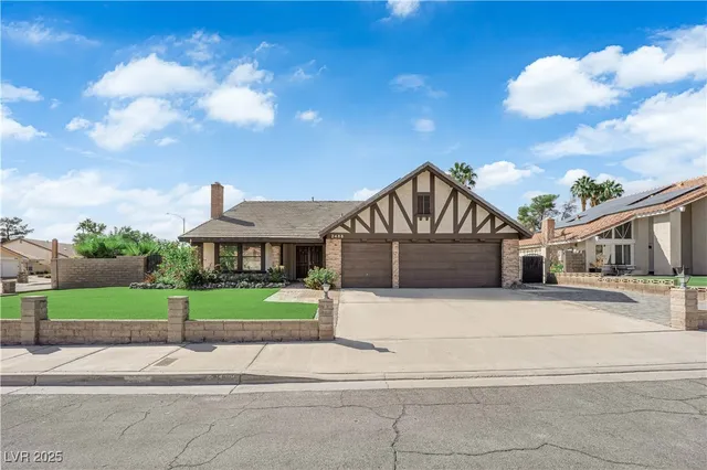 $599,999 | 2488 Marlene Way, Henderson, NV 89014