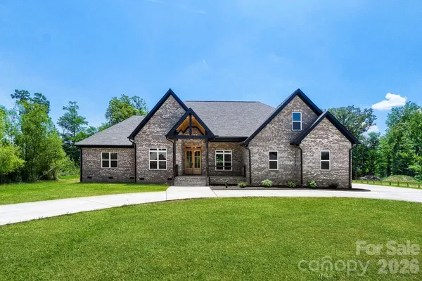 $839,900 | 321 Stone Ridge Drive, Salisbury, NC 28146