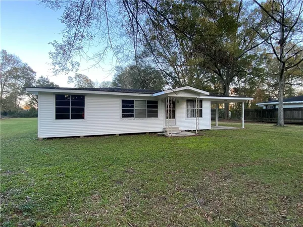 $65,000 | 63036 Church Street, Roseland, LA 70456