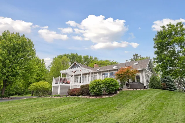 $2,275,000 | 3685 Watertown Road, Orono, MN 55359