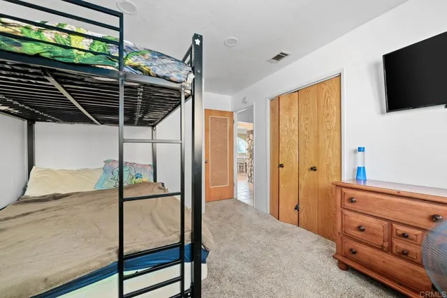 a view of a livingroom with furniture