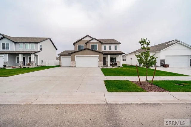 $499,900 | 2926 North Curlew Drive, Ammon, ID 83401