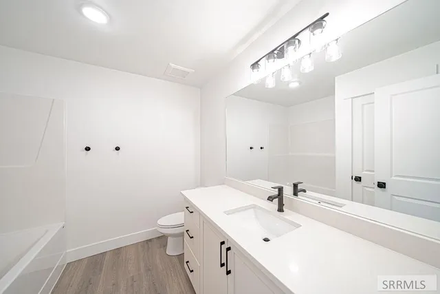 $499,900 | 2926 North Curlew Drive, Ammon, ID 83401