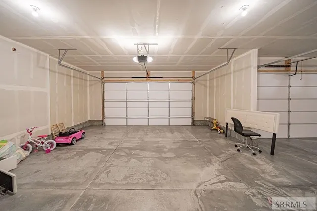 $499,900 | 2926 North Curlew Drive, Ammon, ID 83401