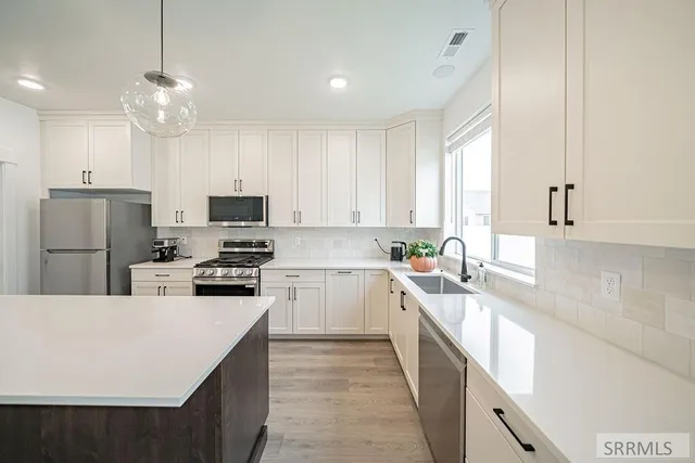 $499,900 | 2926 North Curlew Drive, Ammon, ID 83401