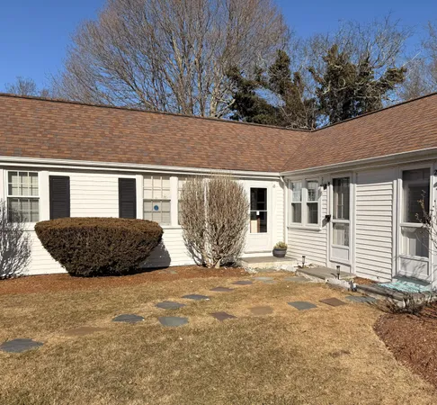 $255,000 | 1706 Route 6A, Unit 18, East Dennis, MA 02660