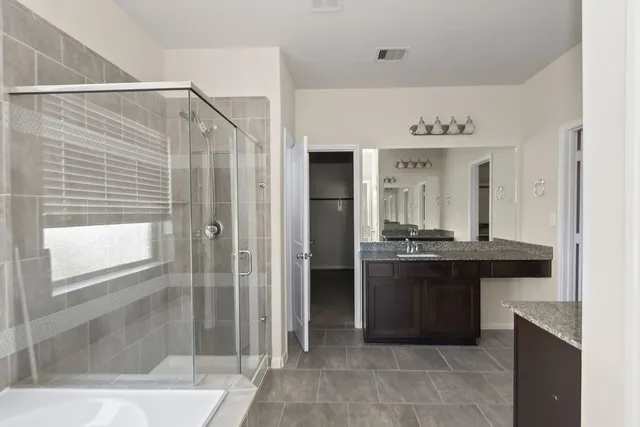 $2,699 | 2218 Golden Bay Lane, Richmond, TX 77469