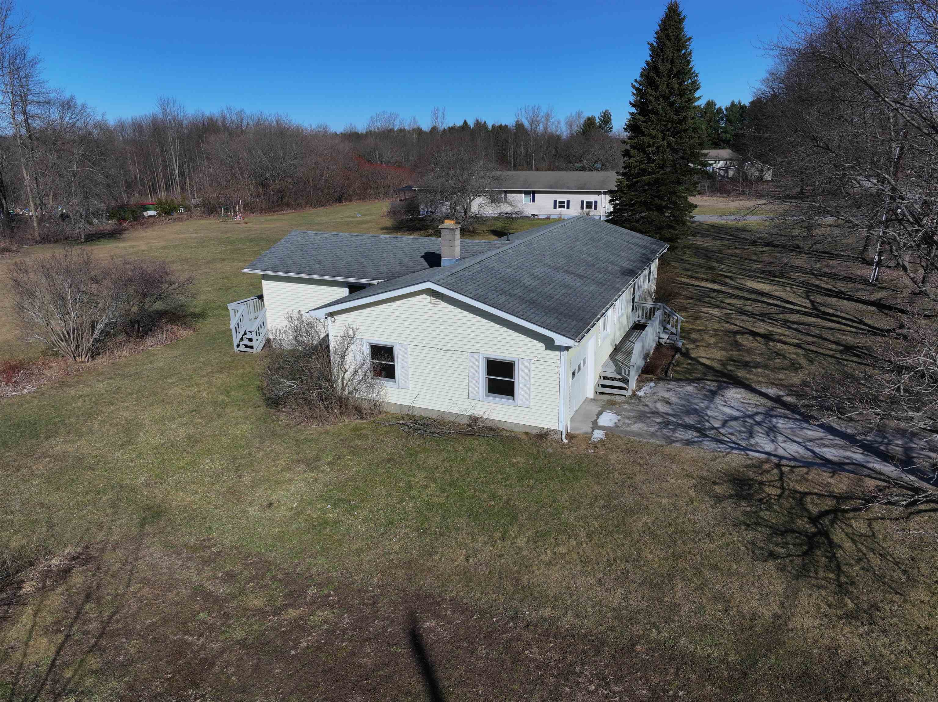 3 Simms Point Road Grand Isle, VT 05458 - Photo 15 of 27 Gallery Image 15