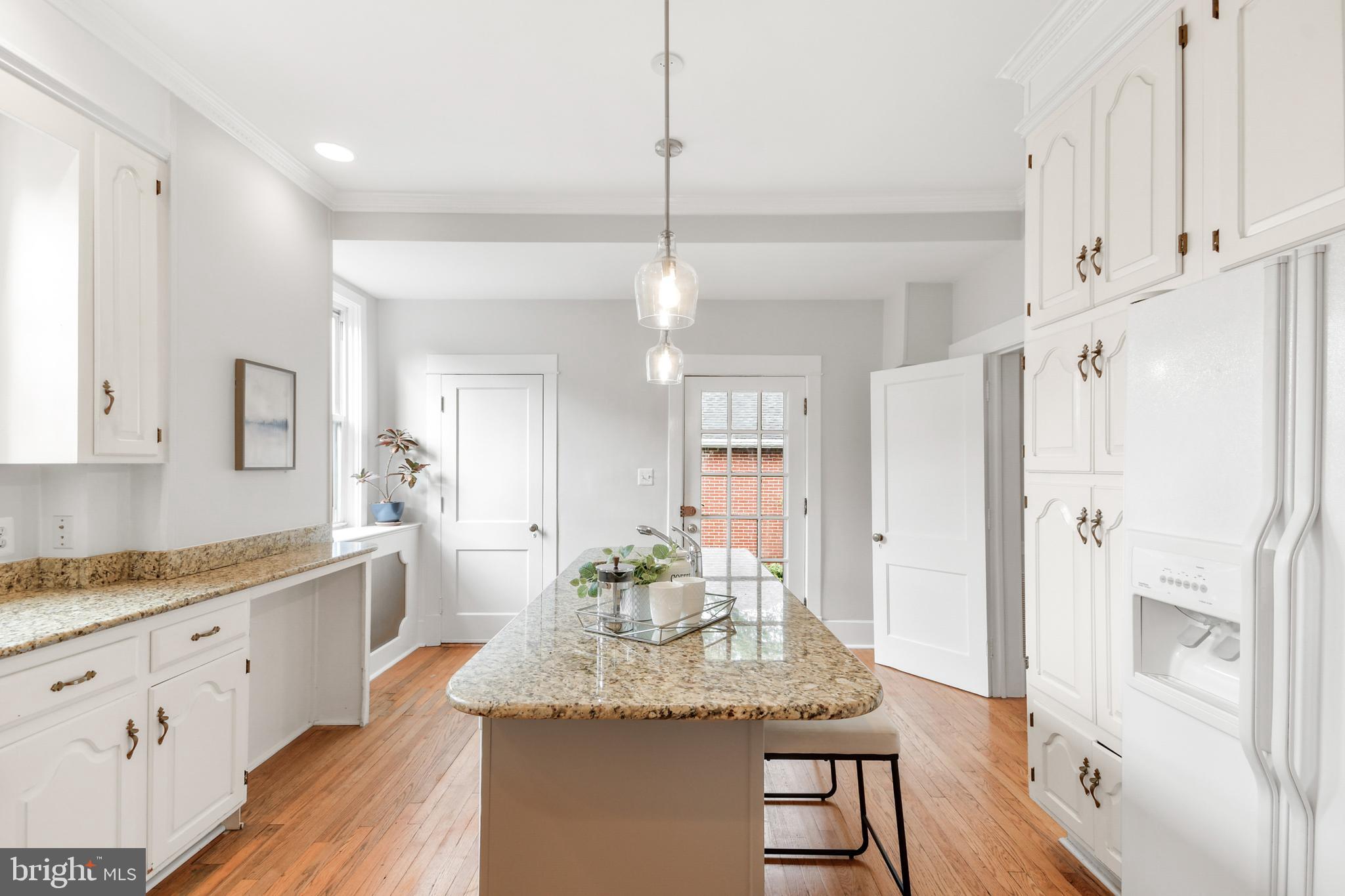 205 Upper College Terrace Frederick, MD 21701 - Photo 42 of 120 Kitchen with center island