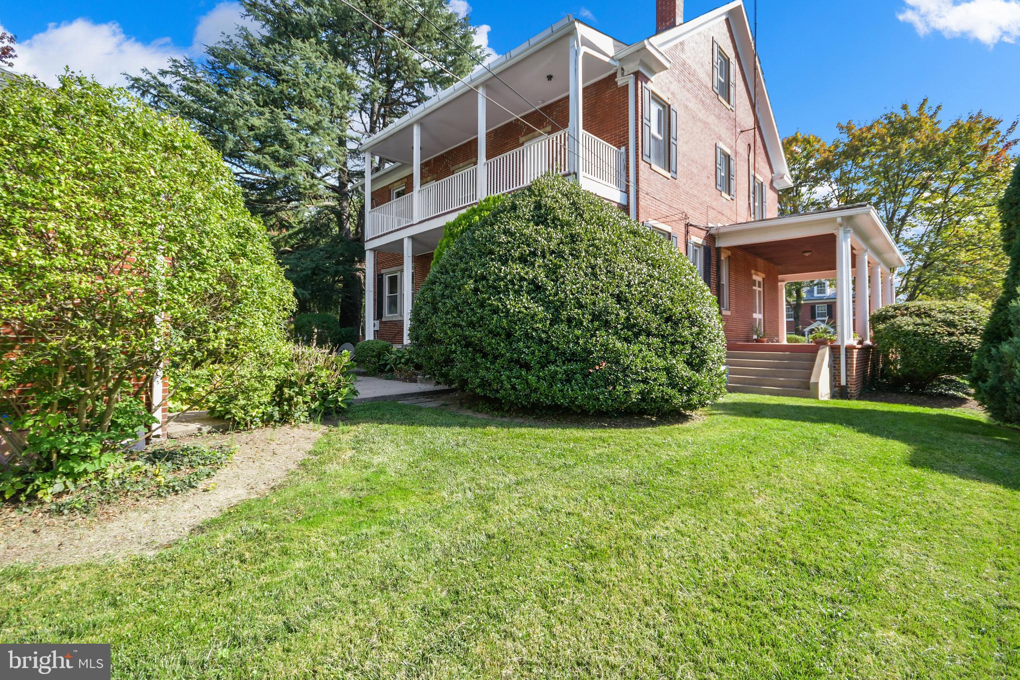 205 Upper College Terrace Frederick, MD 21701 - Photo 90 of 120 Mature landscaping