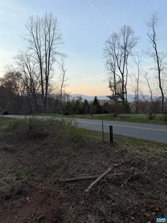 $189,500 | 6133 Plank Road, Afton, VA 22920