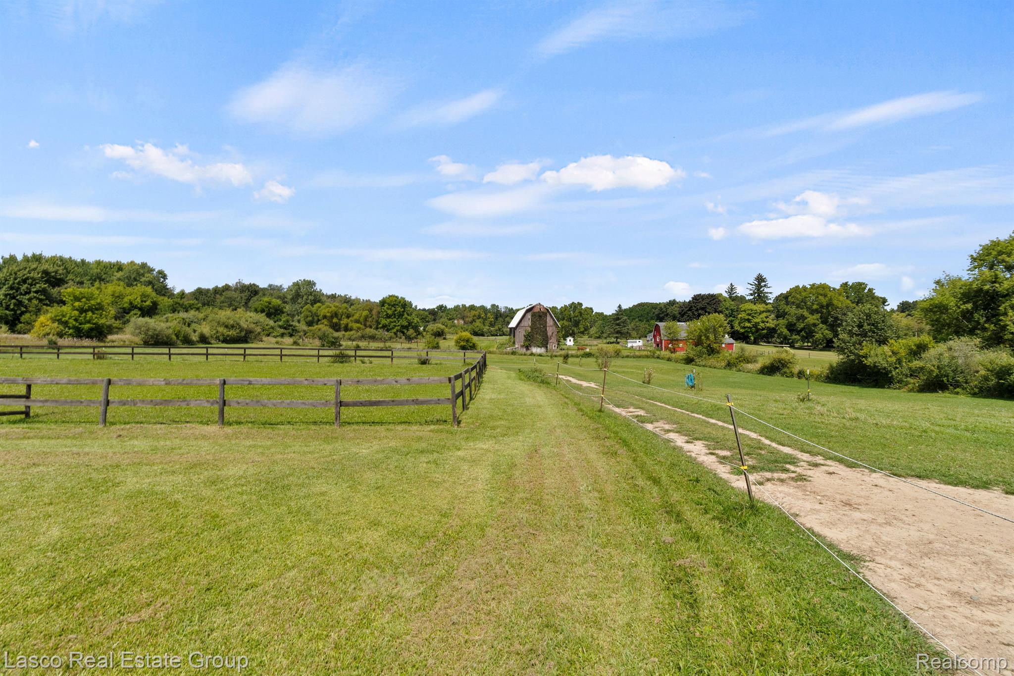 6090 Munsell Road Howell, MI 48843 - Photo 39 of 57 Gallery Image 39