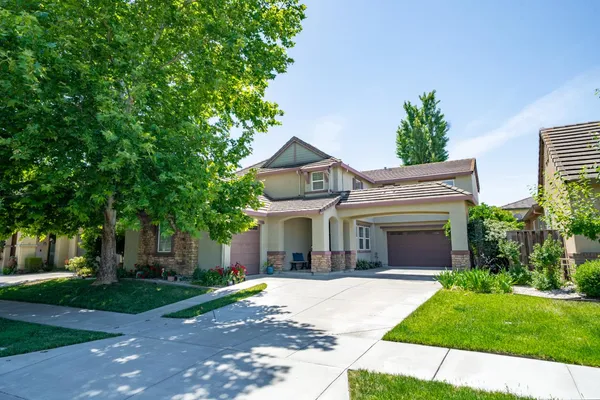 $789,000 | 2366 Galvin Way, Woodland, CA 95776