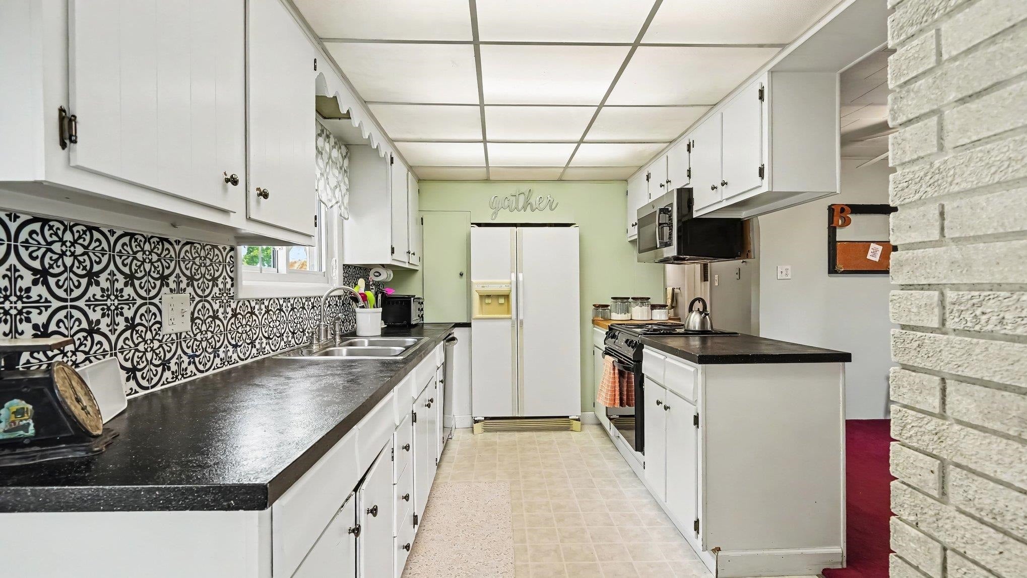 2858 West Buchanan Road Ithaca, MI 48847 - Photo 11 of 28 Gallery Image 11