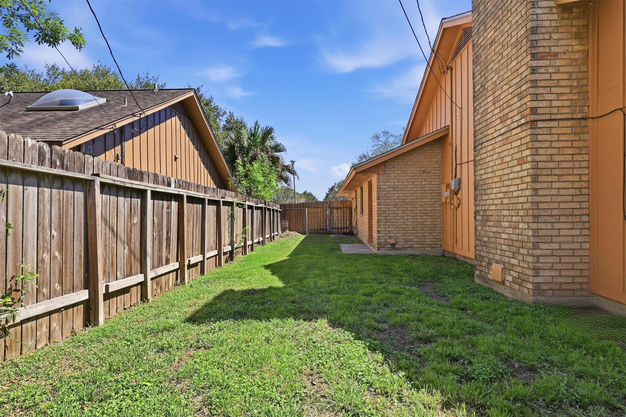 118 Santa Fe Victoria, TX 77904 - Photo 40 of 42 a view of backyard with green space